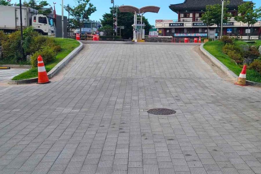 수원화성 연무대 주차장 포장공사